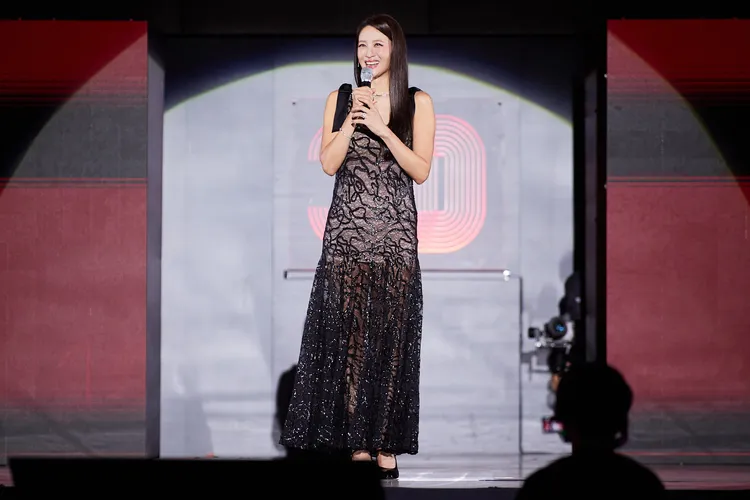 秀賢擔任釜山影展閉幕典禮主持人。BIFF提供