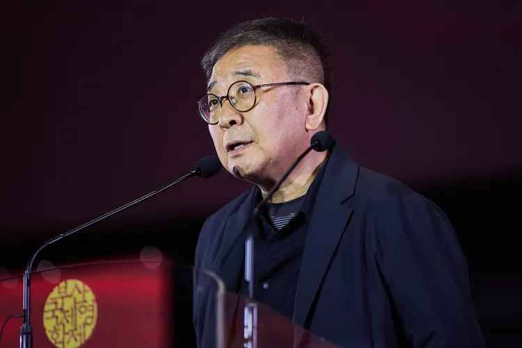 中國導演張律獲得評審團一致肯定，以《羅目的黃昏》奪年度大獎。BIFF提供