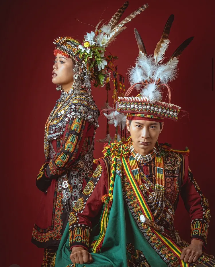 逸祥和太太紫布爾正若將舉辦排灣族傳統婚禮。翻攝自逸祥IG