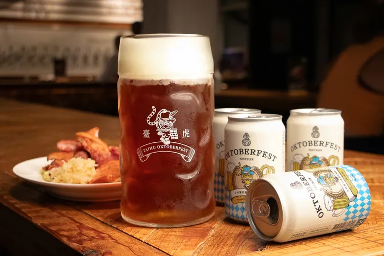 臺虎全部門市同步推出限定一公升「好大杯」超豪邁尺寸。品牌提供