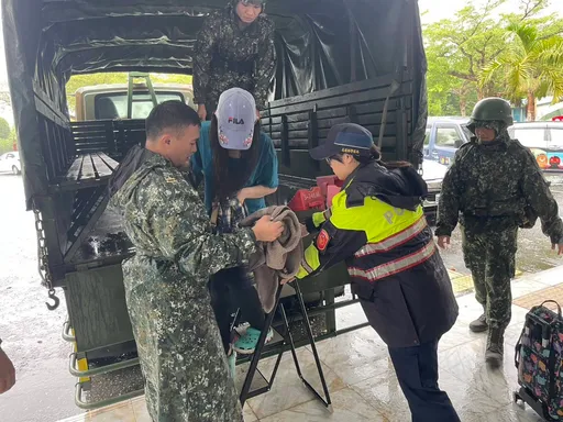 强台桦加沙挟豪雨 花莲马太鞍堰塞湖恐溢流!急撤1800户安置