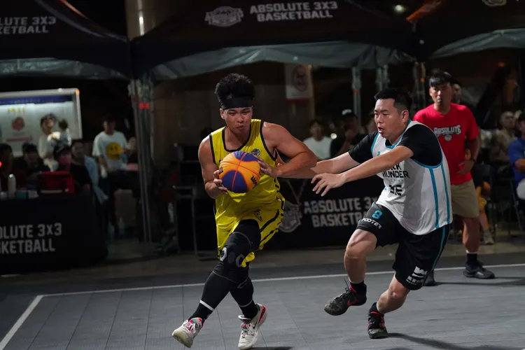 劉丁維。ABSOLUTE3x3提供