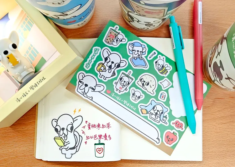 變種吉娃娃16款聯名限定貼紙下週登場。清心福全提供