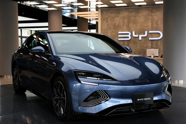 中國新能源汽車近年攻進國際市場。路透社