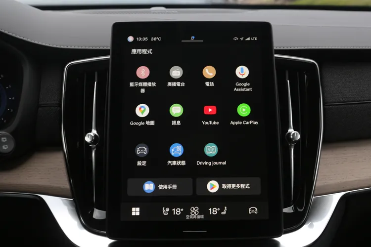 11.2吋中控螢幕取代舊有9吋配置，搭載Google車載系統，實測操作靈敏，語音助理相當好用。林浩昇攝
