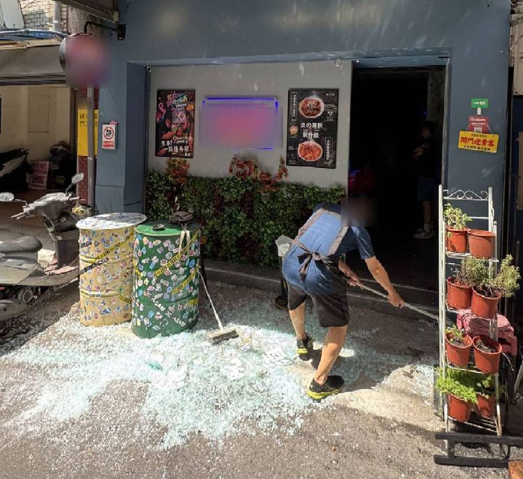台中逢甲商圈餐酒館瓦斯噴槍出意外　2員工燒灼傷送醫