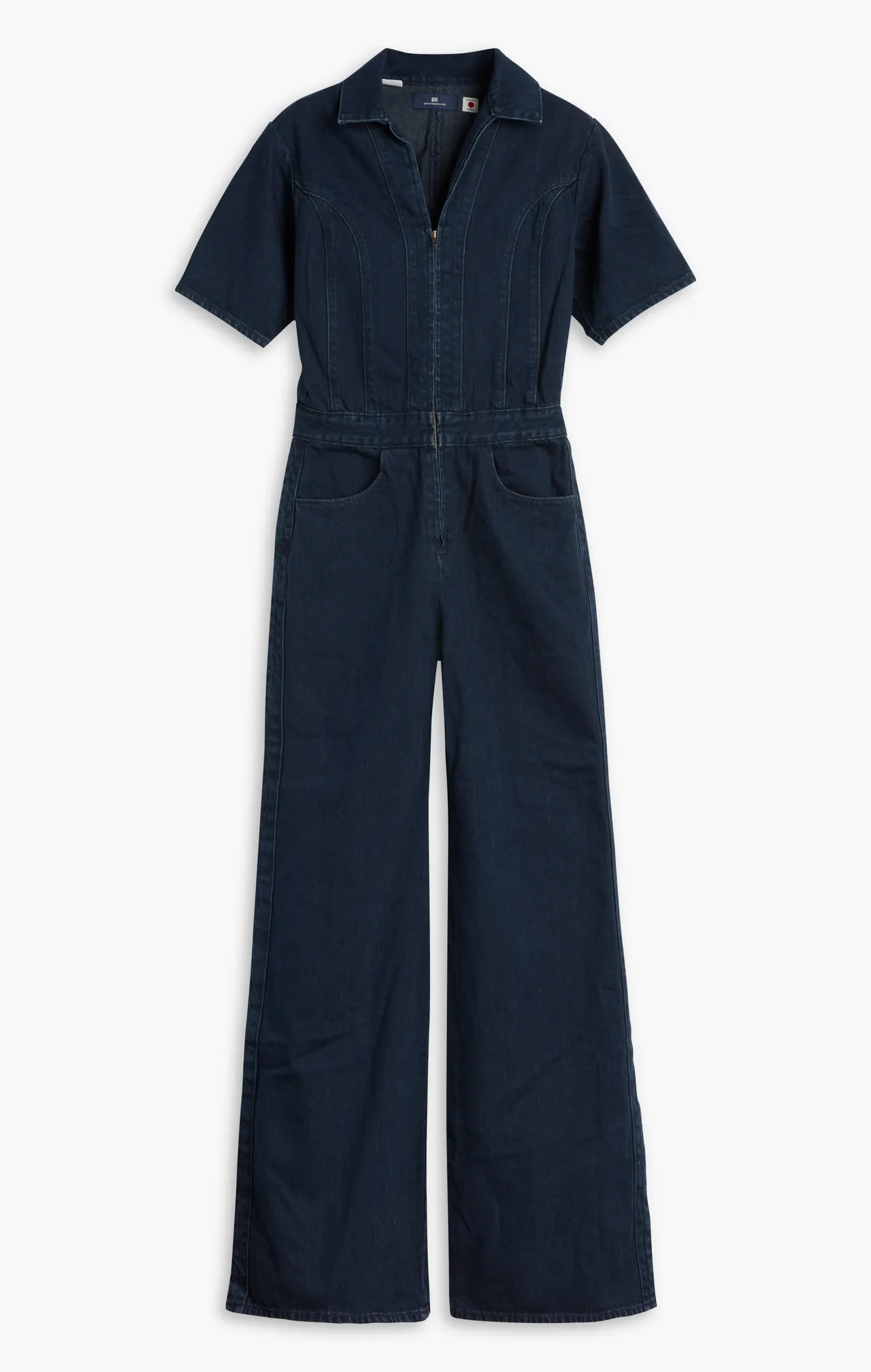Levi’s® Blue Tab MOTO骑士风连身服,8590元。品牌提供