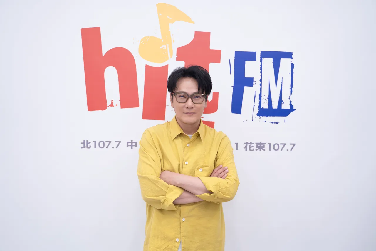 張信哲在新專輯中擔任歌手以及製作人雙重身分。Hit Fm聯播網提供
