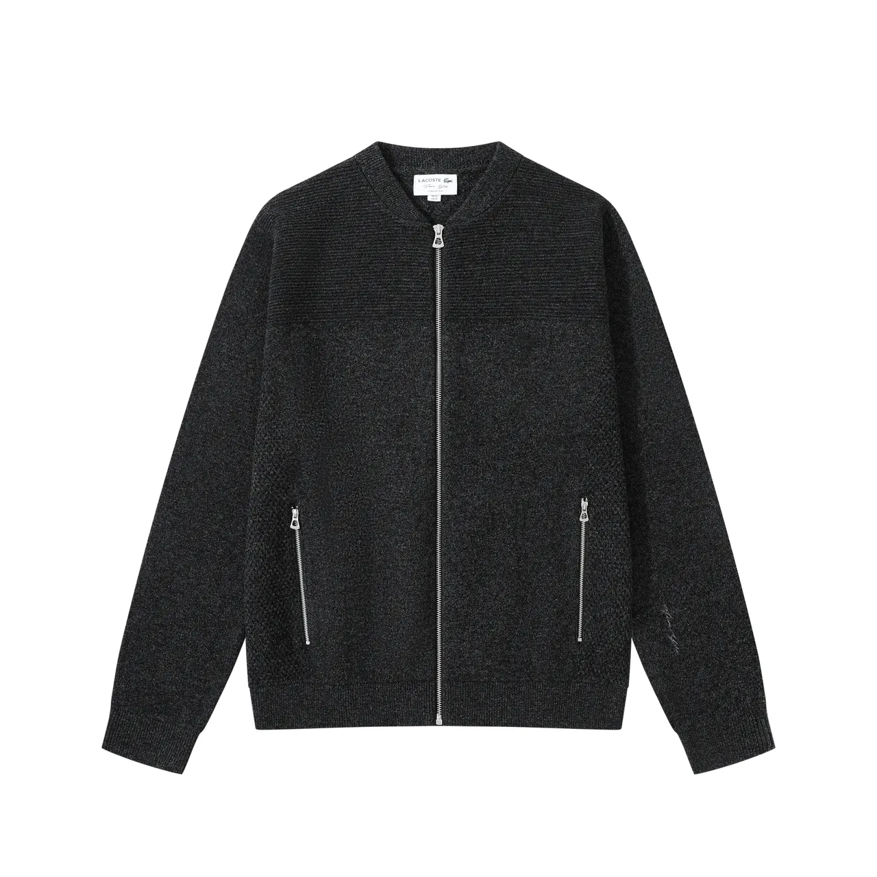 「LACOSTE from yibo」2025秋冬联名系列夹克,1万1000元。品牌提供