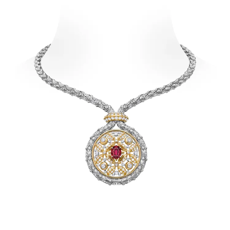 Protection守護紅寶石與鑽石項鍊，3230萬元。品牌提供