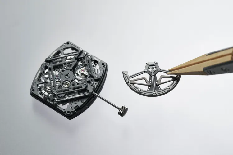 Richard Mille RM 30-01離合擺陀自動上鍊腕錶工藝圖。品牌提供