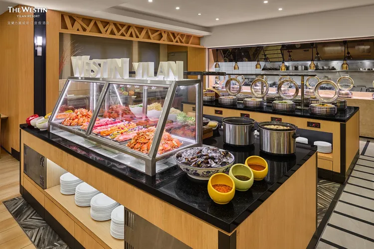 宜蘭威斯汀週年慶優惠知味西餐廳加價888元享買2送1優惠。業者提供