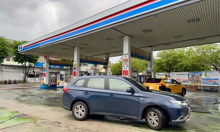 警方循線查到鄭嫌買汽油的加油站。翻攝畫面