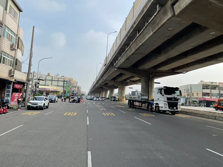 事故發生在梧棲文昌路與港埠路口。民眾提供