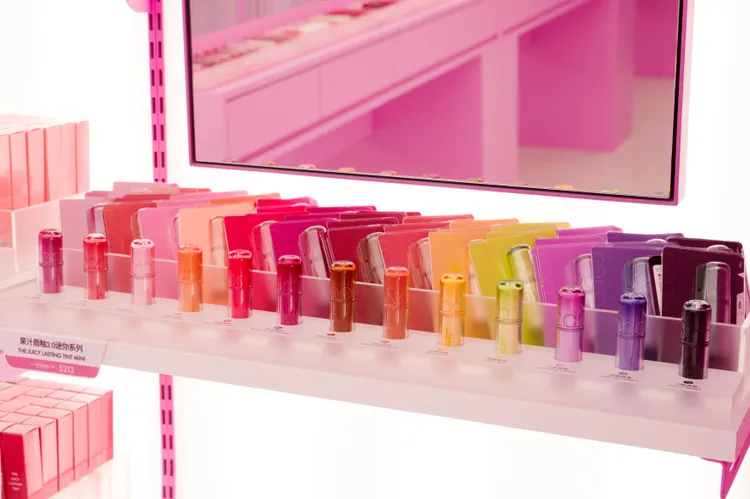 rom&nd果汁唇釉mini 2.0。品牌提供