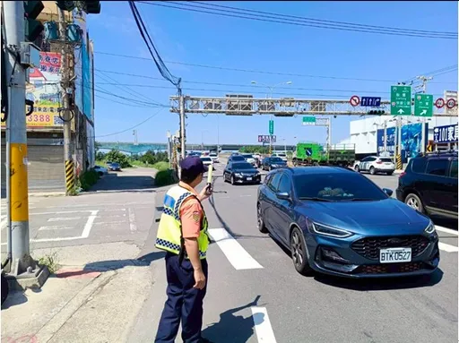 中秋連假省道疏運措施報你知 台61線與台15線新竹路段交管