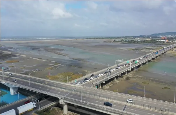 台61竹港大橋。北分局提供