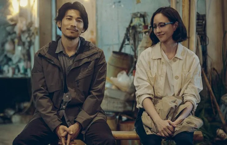 連炳發（左）和張鈞甯以《The Outlaw Doctor 化外之醫》雙雙入圍金鐘獎。資料照