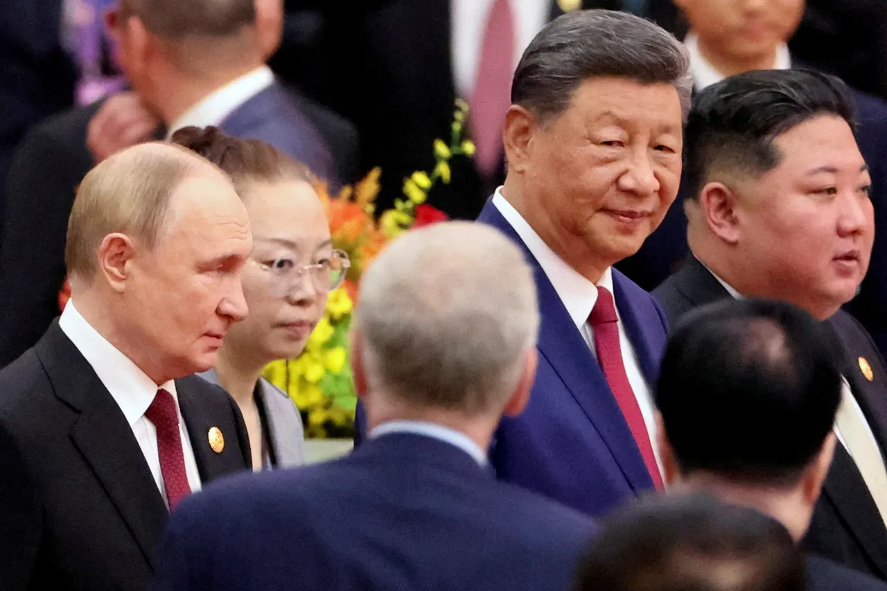 俄国总统普丁(左)3日出席中国阅兵典礼。路透资料照