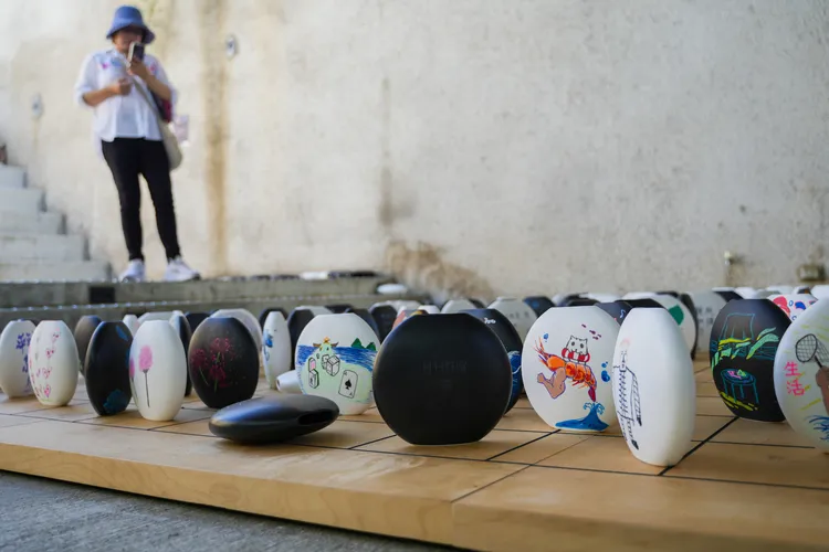 李佩珊《不是誰的棋子，我們是…》。田欣雲攝影