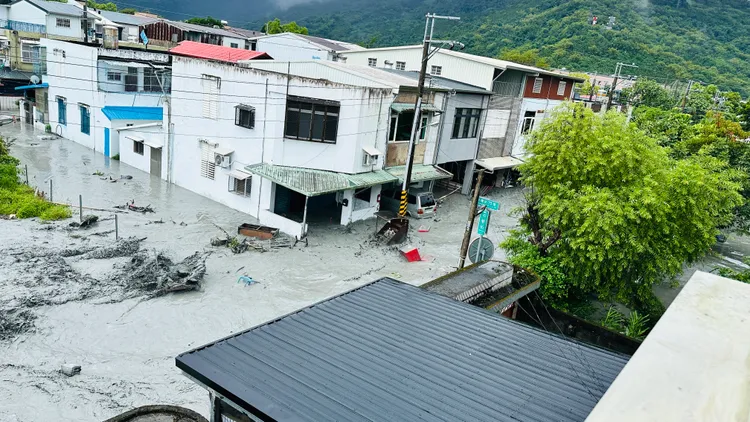 大全村受災情況嚴重。社工提供