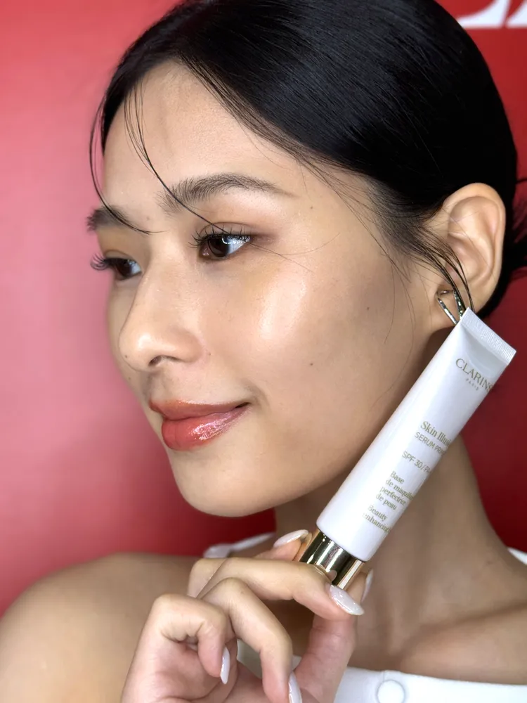 克蘭詩蘋果光妝前精華乳，30ml／1800元。張家玲攝