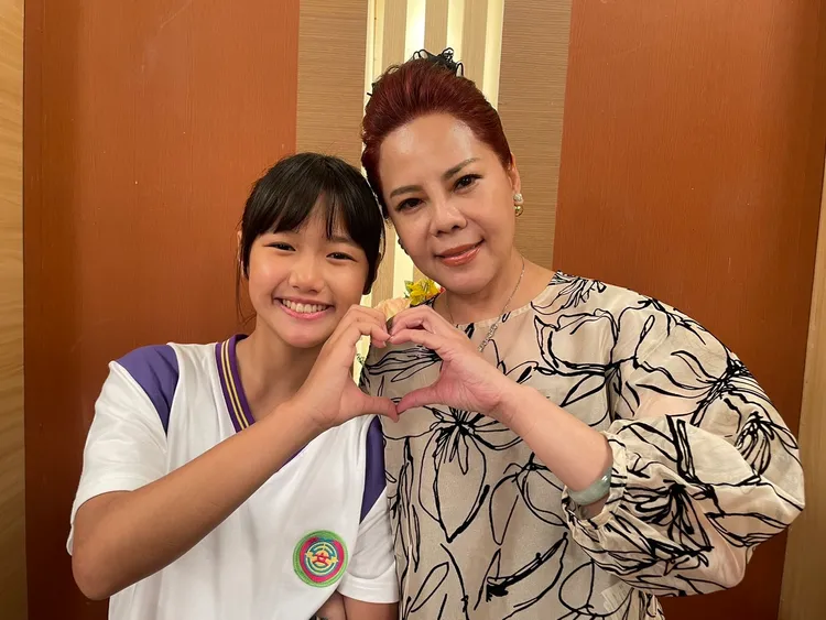 錦雯以為童星會是NG大魔王，沒想到是自己。民視提供