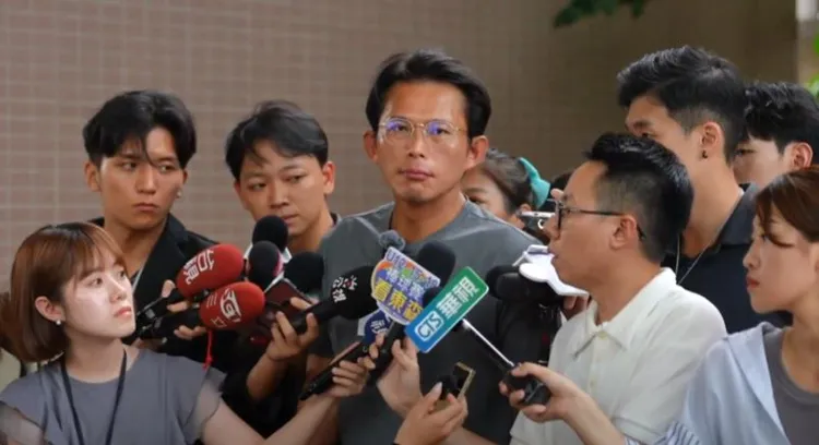柯文哲明是否交保?黄国昌交代律师「不管用任何方法就是要他出来」