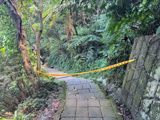 象山步道晨运民众闻恶臭 惊见「腐烂男尸」!警封锁查出身分