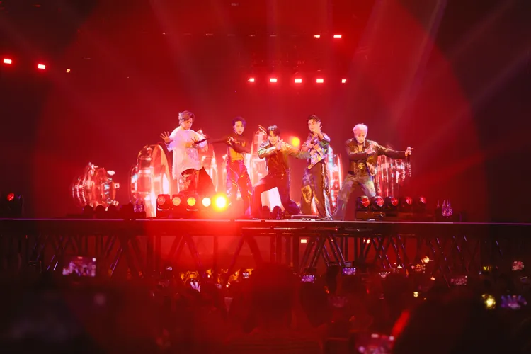 Energy復出後二度登高雄巨蛋開唱，舞力全開。相信音樂提供