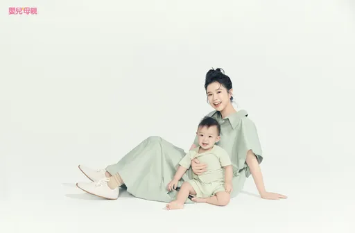 李佳颖哺乳变「石头奶」 对爱子讲情话讲到哭