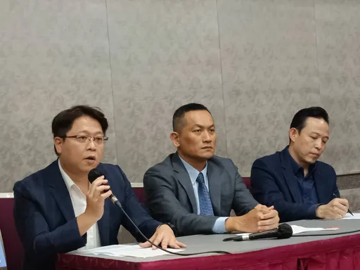 经部核准董事变更登记 「芝蔴街美语」母公司新华泰富可望复牌