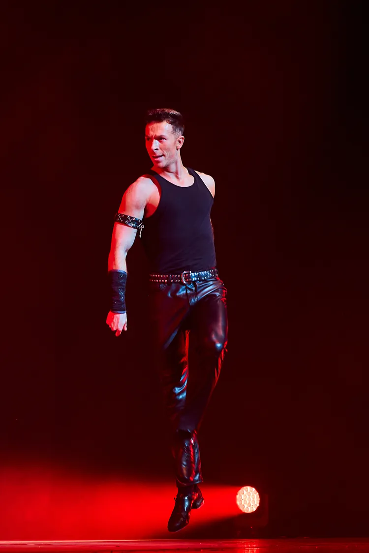 麥考利賽爾伍德首度挑戰飾演靈魂角色「舞王」。寬宏藝術提供