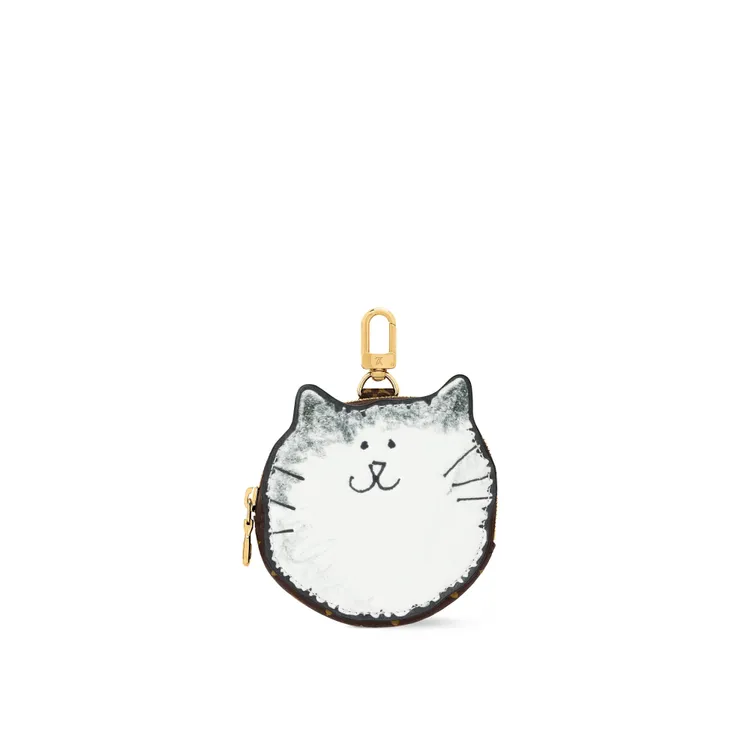 LV TRAVELS WITH GRACE CODDINGTON聯名系列。品牌提供