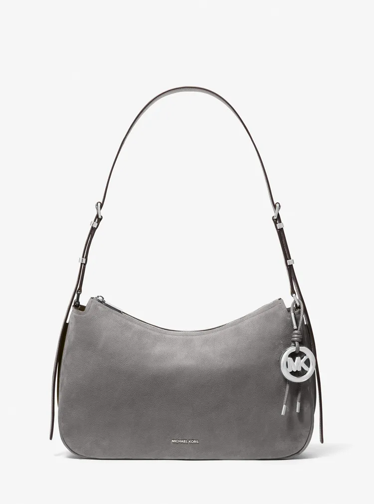 Michael Kors Nolita 灰色中型肩背包，1萬2800元。品牌提供