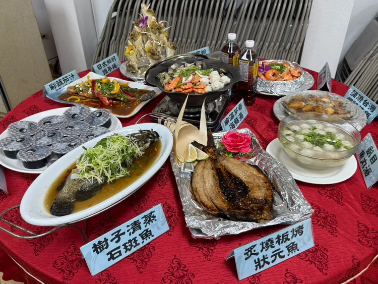 風災後養殖水產價揚，南縣區漁會「辦桌」真的很划算。莊曜聰攝