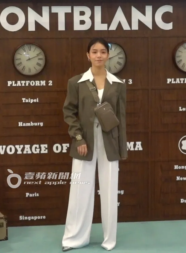 宋芸桦穿帅气裤装出席万宝龙品牌活动。特勤中心摄