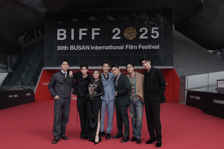 （左起）周予天、吳思賢、王彩樺、張立昂、陳奕、石知田、羅宏正。達騰娛樂提供