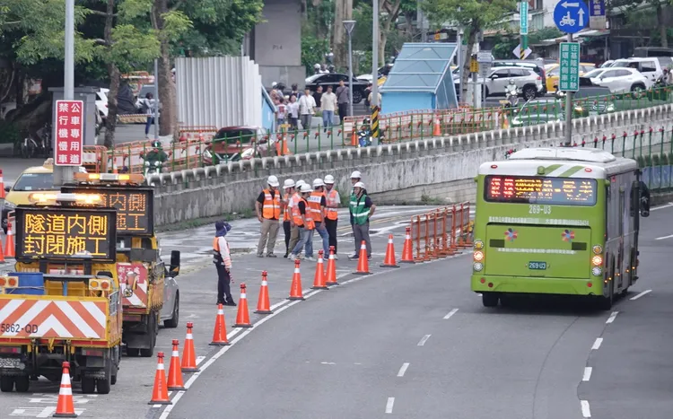 公館圓環拆除工程的交通黑暗期預計65天。莊宗達攝