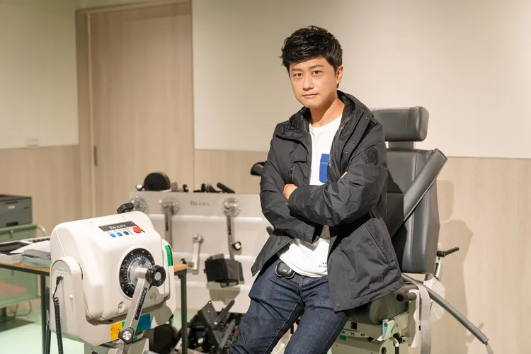 Danny上次出現是宣布成立運動醫學中心。秀傳運動中心提供