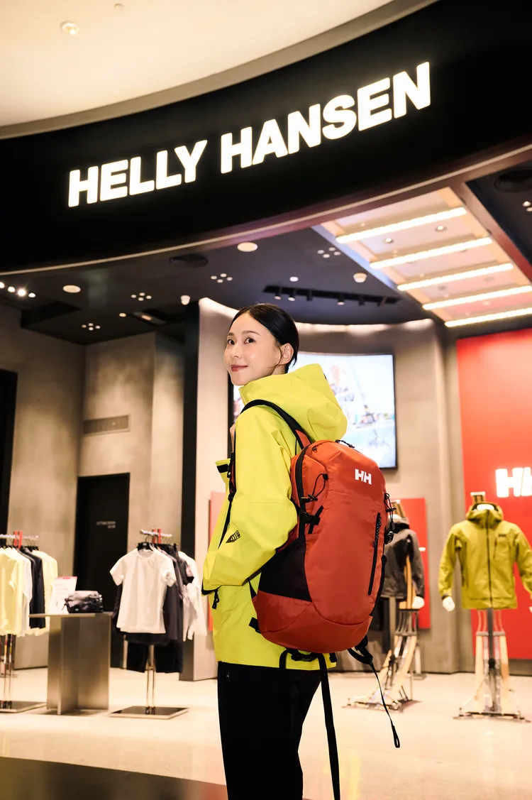 鍾瑶認為戶外運動是人類最原始的樣子。品牌提供