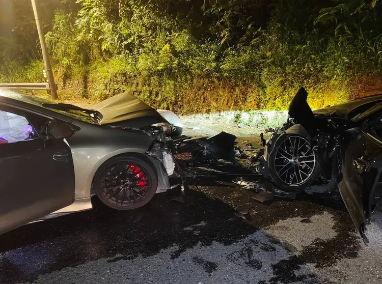 馬自達對撞保時捷。警方提供