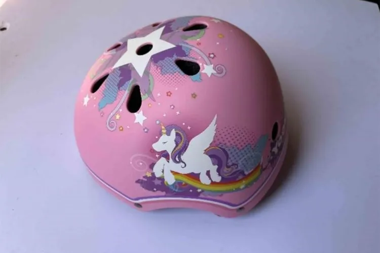 兒童安全帽也因品質不良停售。翻攝自CPSC