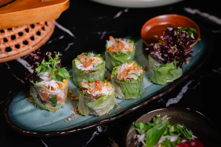 魚柳生春捲。業者提供