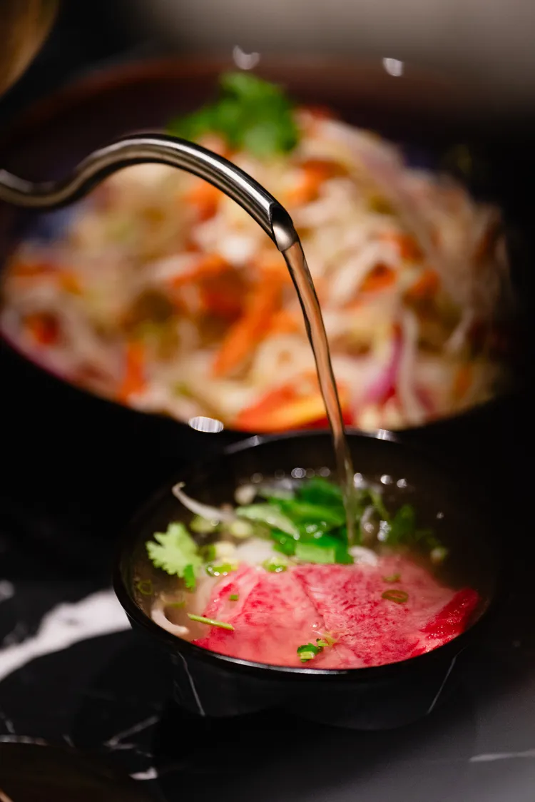 現沖一口Phở。業者提供