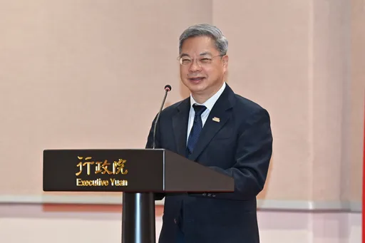 好大的官威?丢给立委「Google表单」自填拜会时间 龚明鑫道歉了