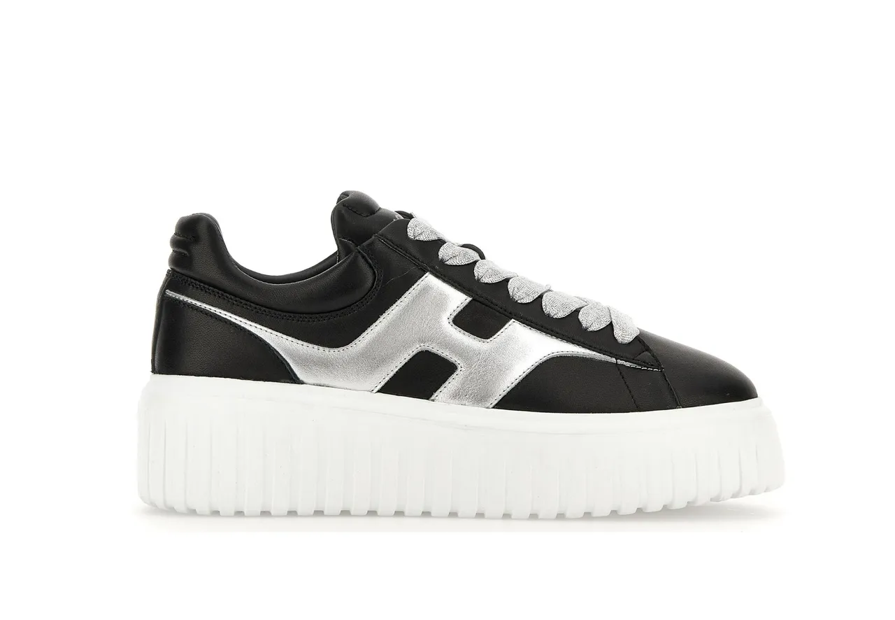 H-Stripes 黑色拼接银色 logo 皮革女士休闲鞋(台湾限定色),2万3300元。品牌提供