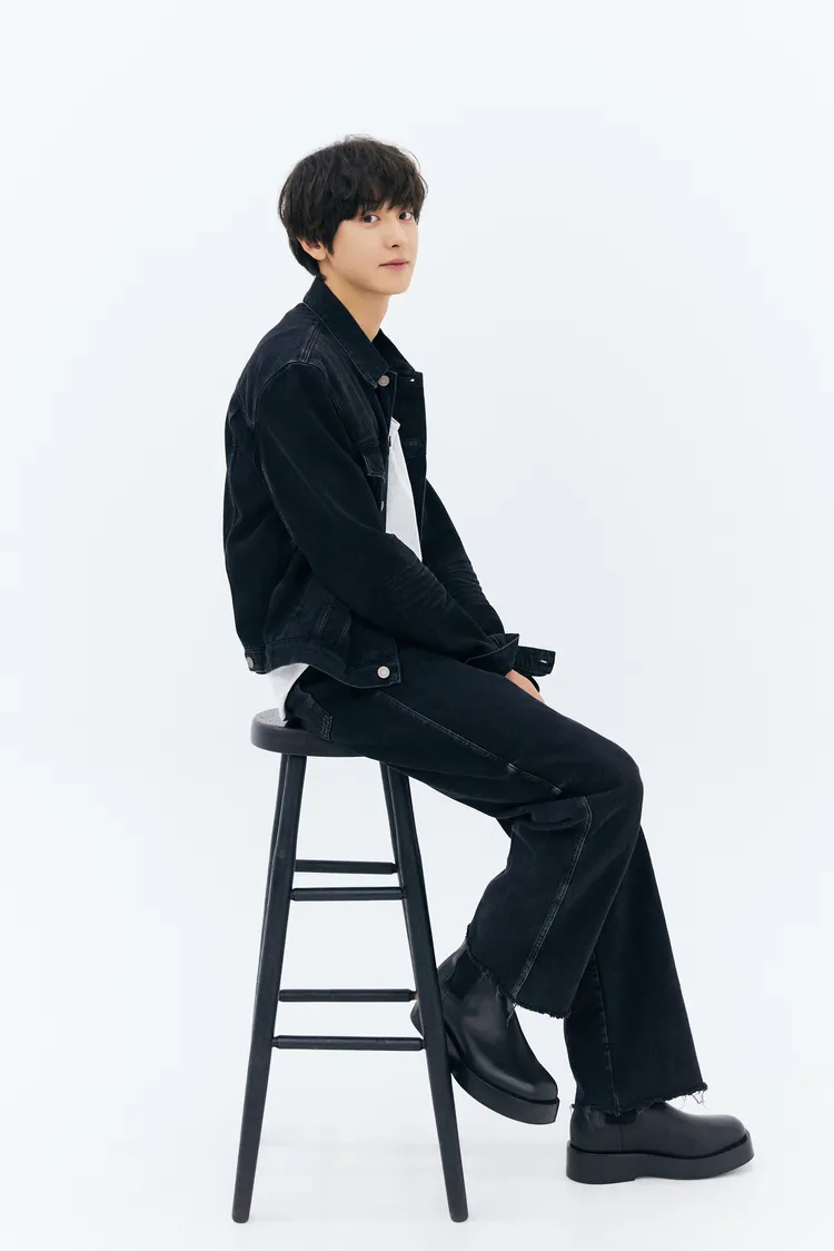 燦烈很滿意這次專輯的造型。SM Entertainment提供