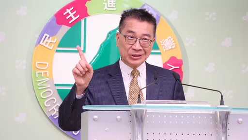蔣介石是麥克阿瑟下屬? 蔡正元酸爆徐國勇「白目的白癡」