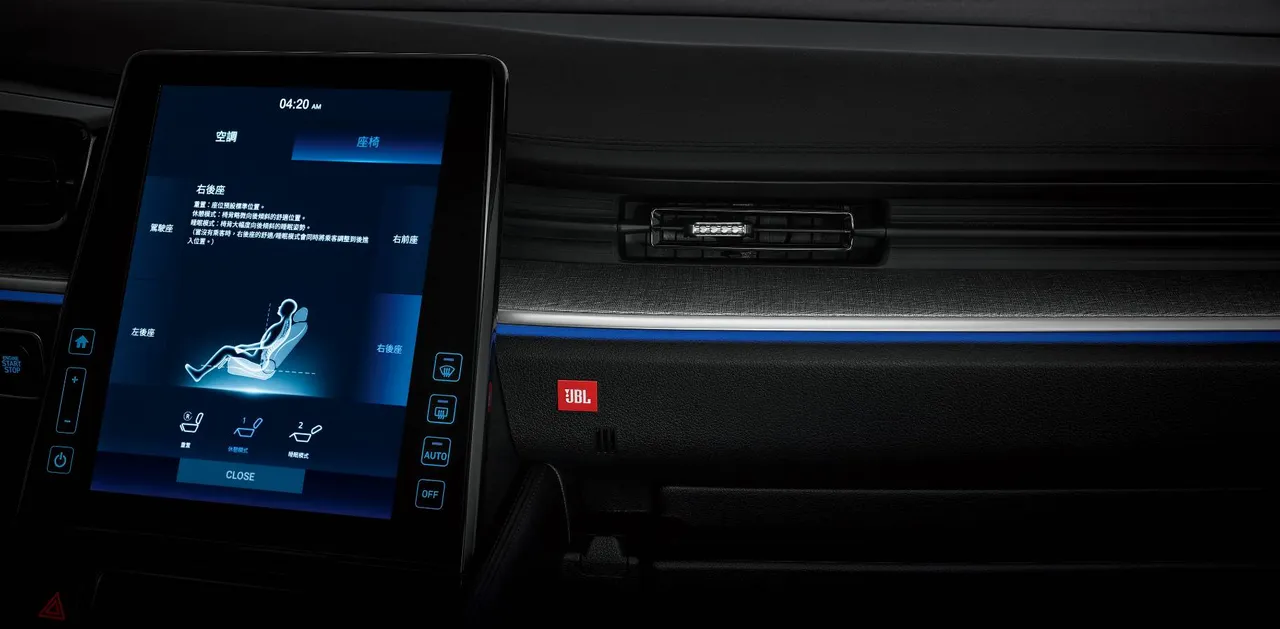 全新10.4吋整合式多媒体系统,支援卫星导航、Apple CarPlay与Android Auto,加上JBL高阶音效系统,带来剧院级聆听体验。业者提供